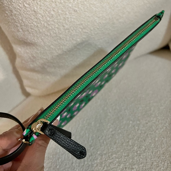 Kate Spade ♠️ New York Spencer Party Floral Pouch Wristlet - Picture 5 of 13